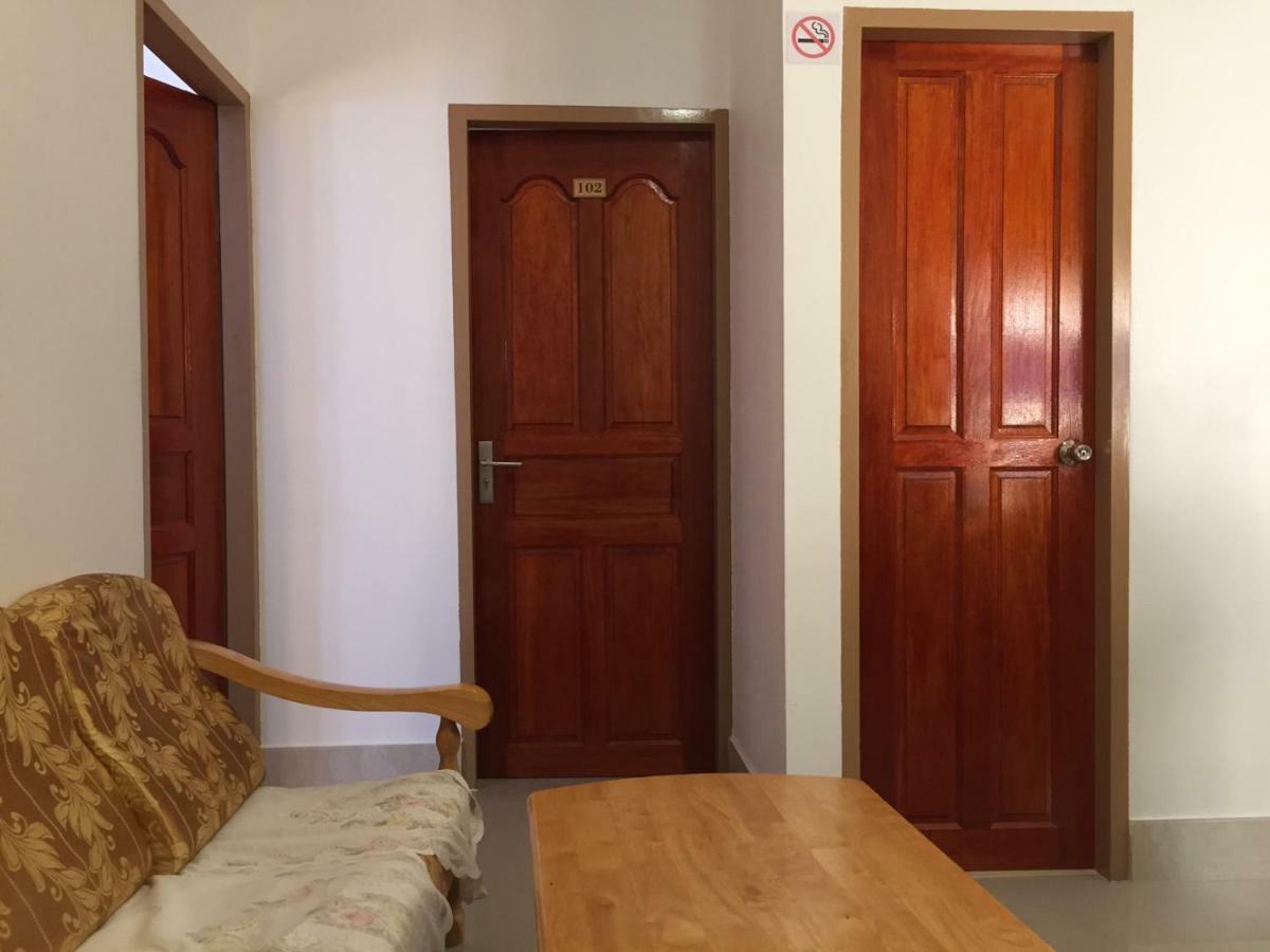 Moodhumaa Inn Guraidhoo  Buitenkant foto