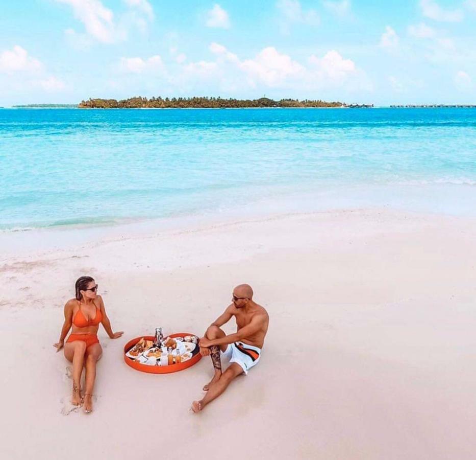 Moodhumaa Inn Guraidhoo  Buitenkant foto